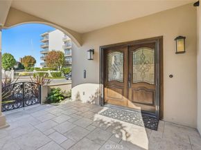 5433 E The Toledo, Long Beach CA 90803