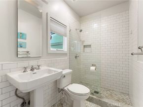 8863 Cynthia, West Hollywood CA 90069