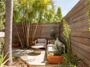 8863 Cynthia, West Hollywood CA 90069