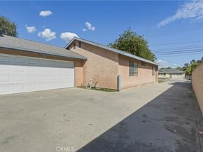 539 N Pasadena, Azusa CA 91702