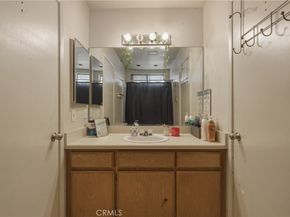 539 N Pasadena, Azusa CA 91702