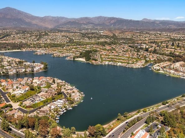 22982 Cecelia, Mission Viejo CA 92691