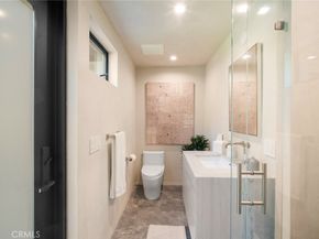 702 Diamond, Laguna Beach CA 92651