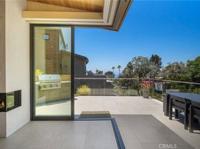 702 Diamond, Laguna Beach CA 92651