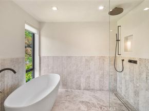 702 Diamond, Laguna Beach CA 92651