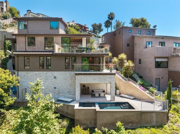 702 Diamond, Laguna Beach CA 92651