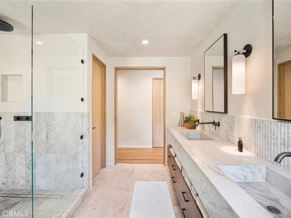 702 Diamond, Laguna Beach CA 92651