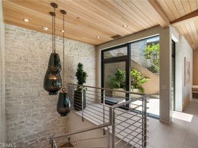 702 Diamond, Laguna Beach CA 92651