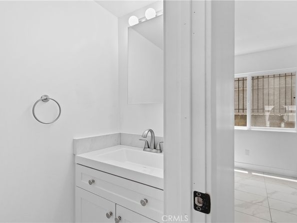 9019 Cedros Avenue 2, Panorama City CA 91402