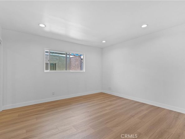 9019 Cedros Avenue 2, Panorama City CA 91402