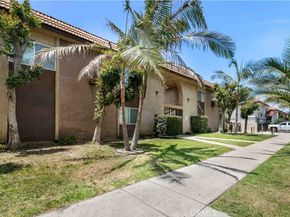 9019 Cedros Avenue 2, Panorama City CA 91402