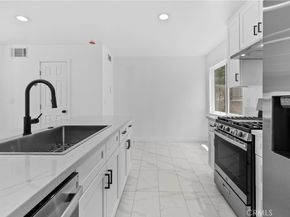 9019 Cedros Avenue 2, Panorama City CA 91402