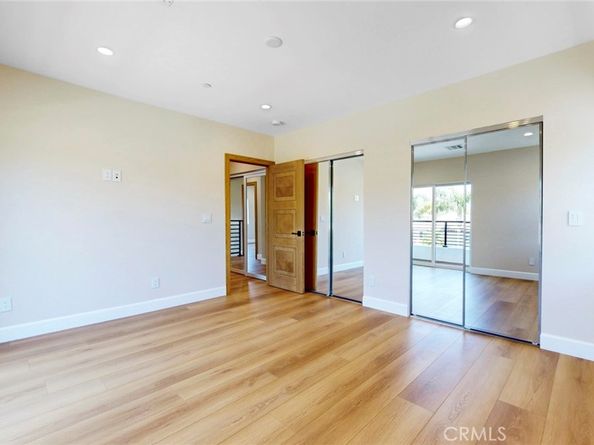 421 N Catalina Street, Burbank CA 91505