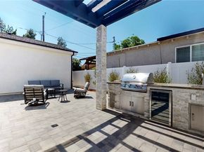 421 N Catalina Street, Burbank CA 91505