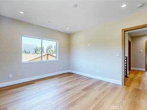 421 N Catalina Street, Burbank CA 91505