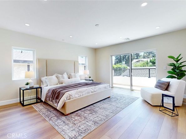 421 N Catalina Street, Burbank CA 91505