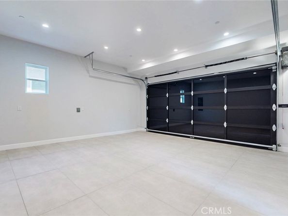 421 N Catalina Street, Burbank CA 91505