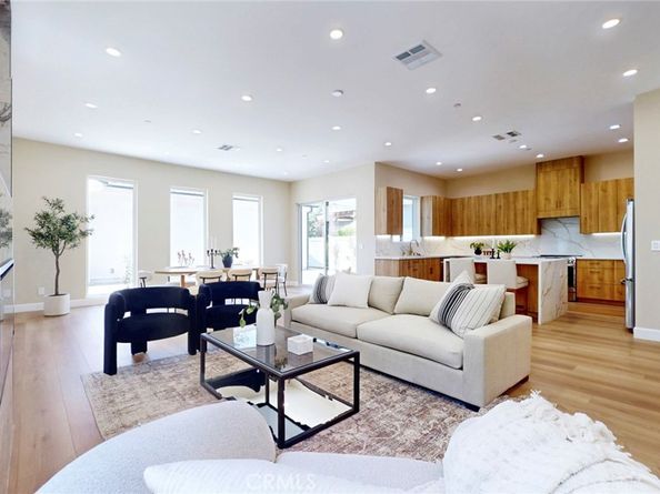 421 N Catalina Street, Burbank CA 91505