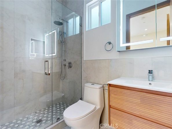 421 N Catalina Street, Burbank CA 91505