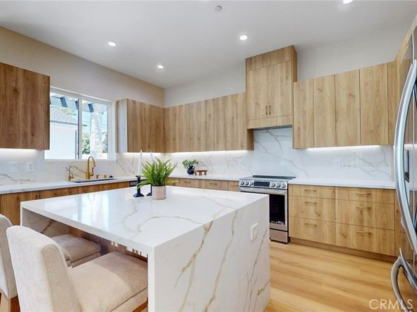 421 N Catalina Street, Burbank CA 91505