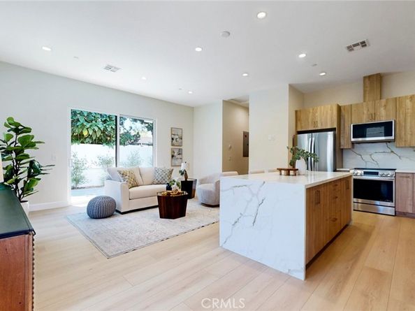 421 N Catalina Street, Burbank CA 91505