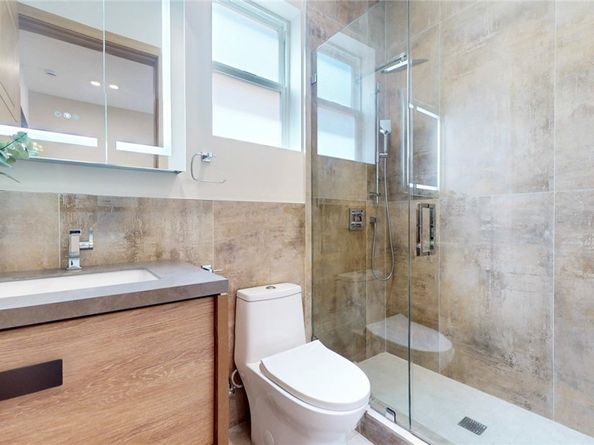 421 N Catalina Street, Burbank CA 91505