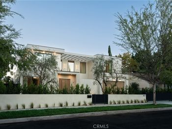 4824 Calhoun