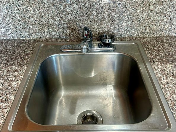 2121 James M Wood Boulevard 121, Los Angeles CA 90006