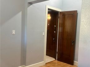 2121 James M Wood Boulevard 121, Los Angeles CA 90006