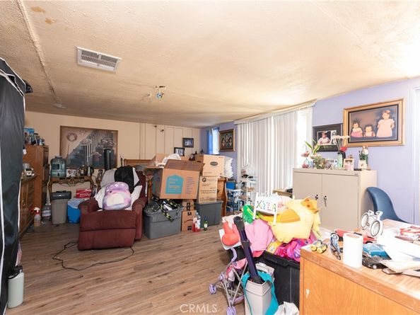 9205 Haddon Avenue, Sun Valley CA 91352