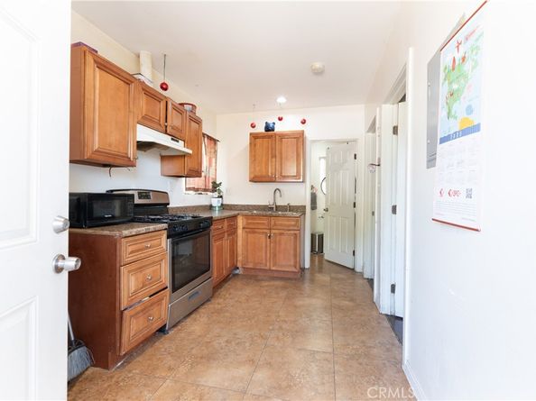 9205 Haddon Avenue, Sun Valley CA 91352