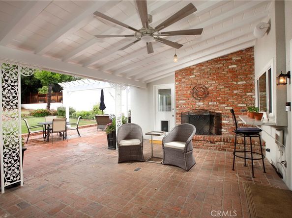 1617 Irving Avenue, Glendale CA 91201