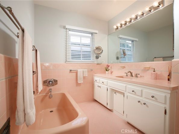 1617 Irving Avenue, Glendale CA 91201