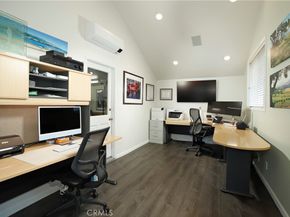 1617 Irving Avenue, Glendale CA 91201