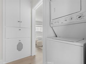 587 South St 18, Glendale CA 91202