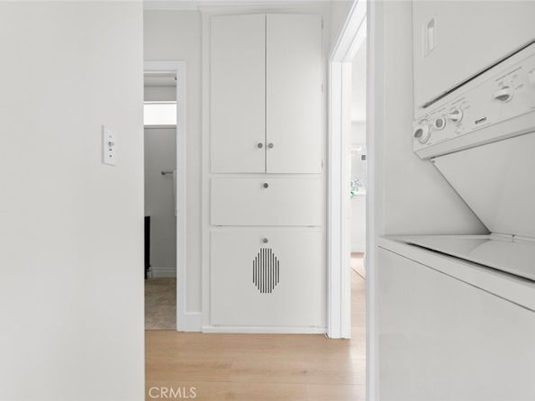 587 South St 18, Glendale CA 91202