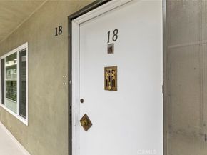 587 South St 18, Glendale CA 91202