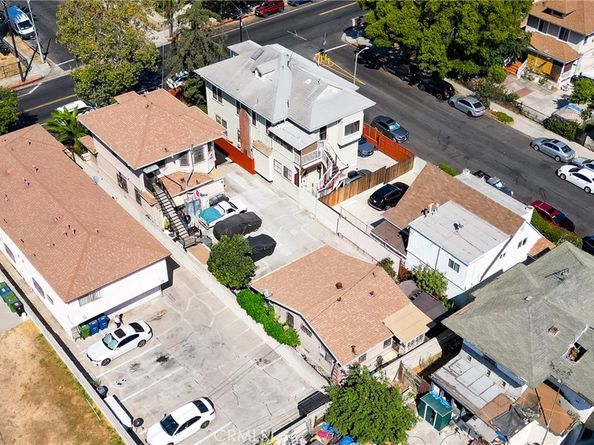 2006 W 12th Street, Los Angeles CA 90006