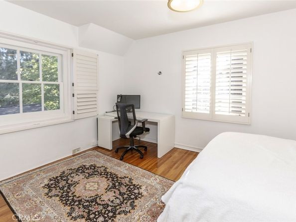 1640 Ard Eevin Avenue, Glendale CA 91202