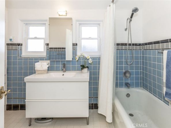 1640 Ard Eevin Avenue, Glendale CA 91202