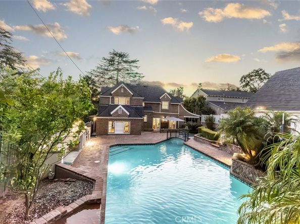 1640 Ard Eevin Avenue, Glendale CA 91202