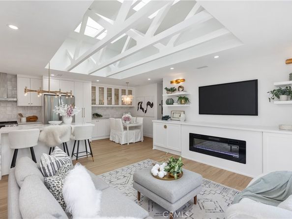 2070 Via Mariposa E N, Laguna Woods CA 92637