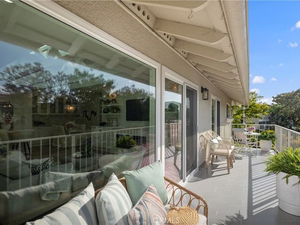 2070 Via Mariposa E N, Laguna Woods CA 92637