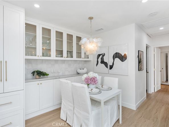 2070 Via Mariposa E N, Laguna Woods CA 92637