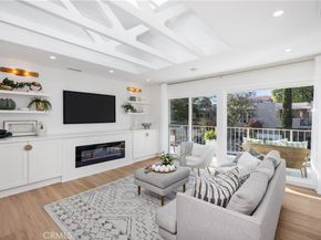 2070 Via Mariposa E N, Laguna Woods CA 92637