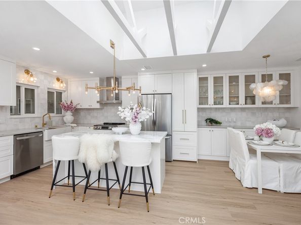 2070 Via Mariposa E N, Laguna Woods CA 92637