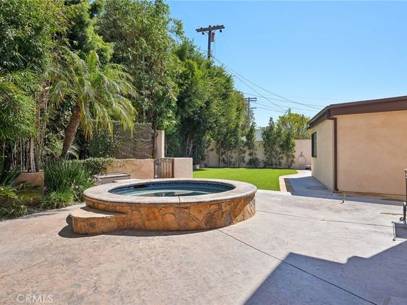 7412 Denrock Avenue, Los Angeles CA 90045