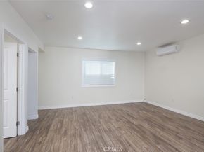 2131 2133 S Cloverdale, Los Angeles CA 90016