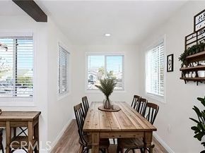 2131 2133 S Cloverdale, Los Angeles CA 90016