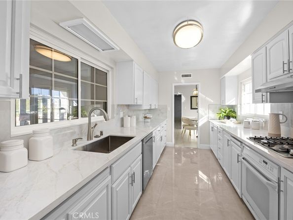 451 W Foothill, Arcadia CA 91006